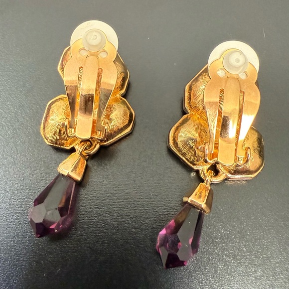 Vintage SWAROVSKI Swan Signed Multicolored Crystal Geometric Teardrop Earrings - Picture 5 of 14